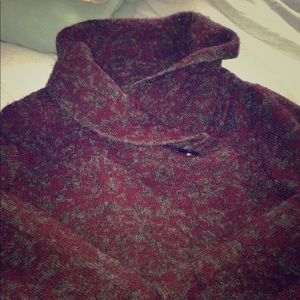 Unique Wool Maroon Print Sweater